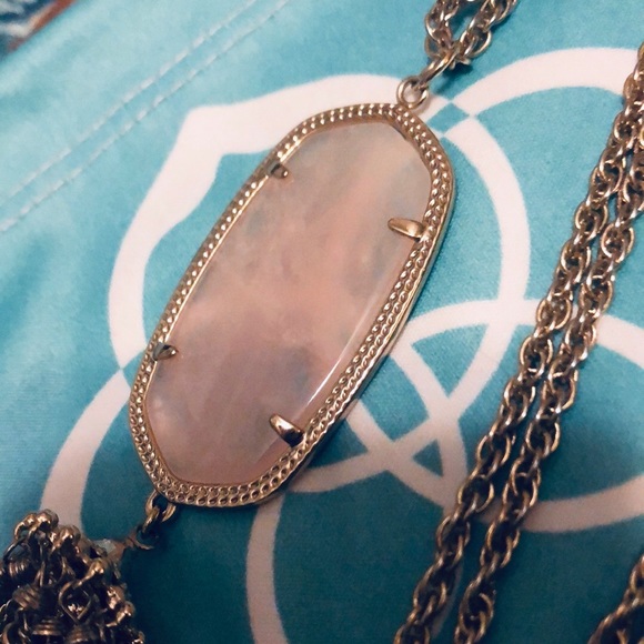 NWOT KENDRA SCOTT ROSE QUARTZ/GOLD RAYNE NECKLACE! - Picture 6 of 7